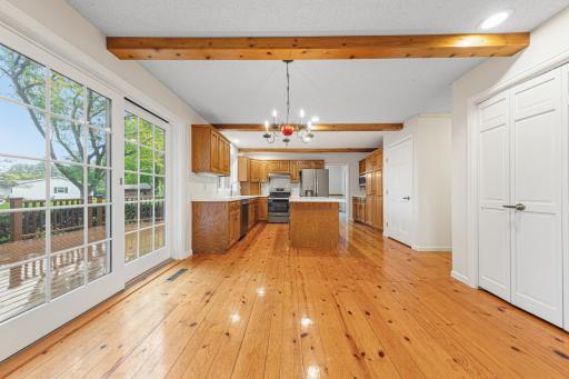 1029 Oak Terrace Drive, North Mankato, MN 56003