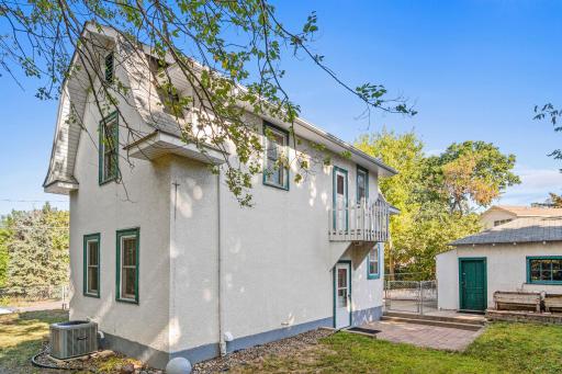 902 Hunt Place, Saint Paul, MN 55114