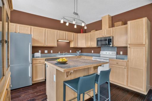 798 Cedar Street, 2, Saint Paul, MN 55103