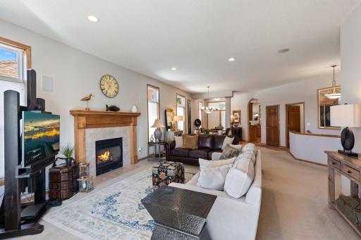 18711 Farmstead Circle, Eden Prairie, MN 55347