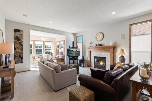 18711 Farmstead Circle, Eden Prairie, MN 55347