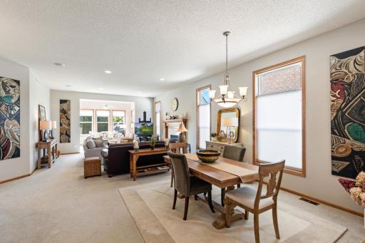18711 Farmstead Circle, Eden Prairie, MN 55347