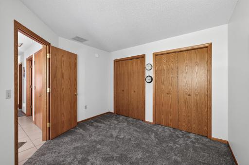 8709 Norway Street NW, Coon Rapids, MN 55433