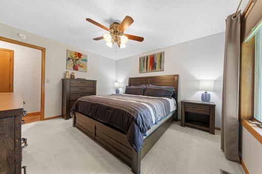 812 Lancer Drive NE, Owatonna, MN 55060