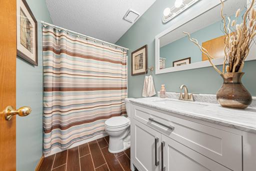812 Lancer Drive NE, Owatonna, MN 55060