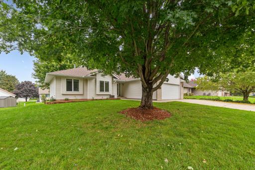 812 Lancer Drive NE, Owatonna, MN 55060