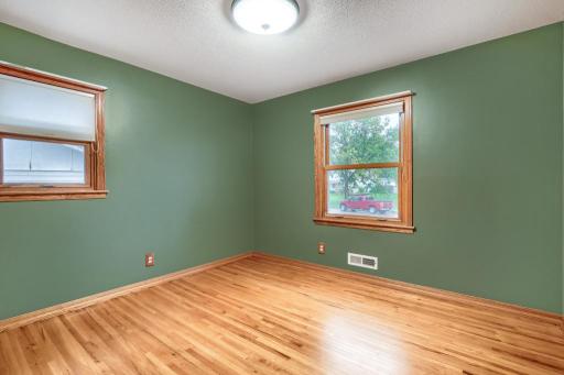 10440 Zion Street NW, Coon Rapids, MN 55433