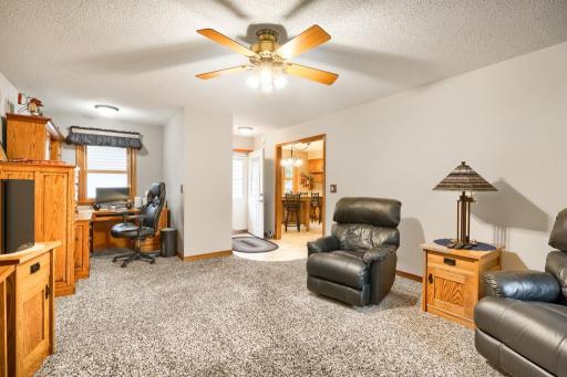10440 Zion Street NW, Coon Rapids, MN 55433