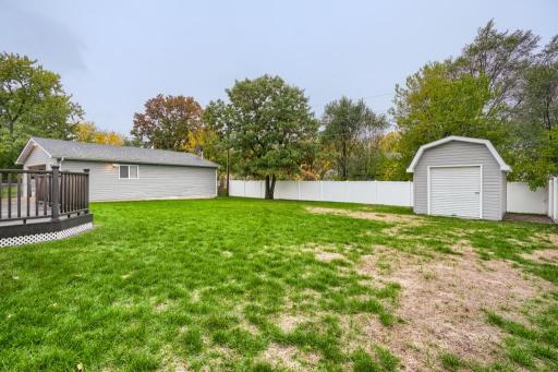 10440 Zion Street NW, Coon Rapids, MN 55433