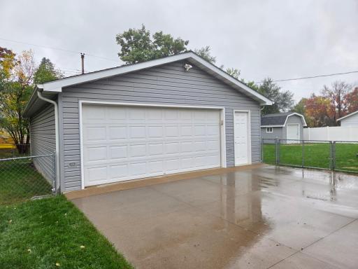 10440 Zion Street NW, Coon Rapids, MN 55433