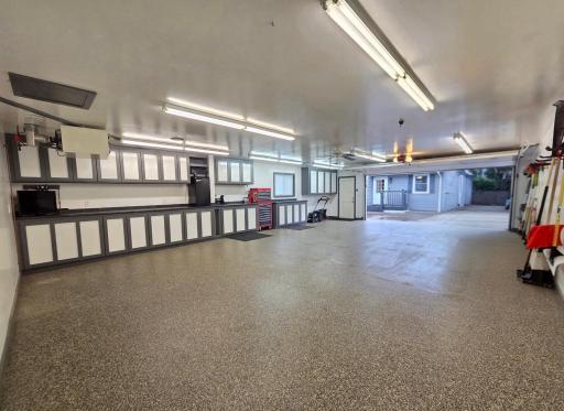 10440 Zion Street NW, Coon Rapids, MN 55433