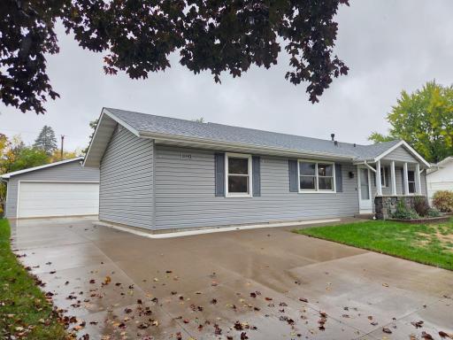 10440 Zion Street NW, Coon Rapids, MN 55433