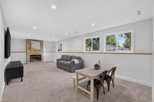14010 38th Avenue N, Plymouth, MN 55447