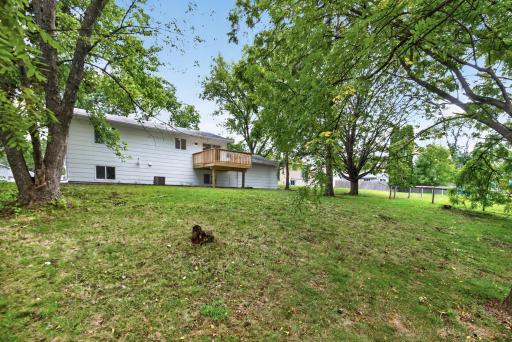 14010 38th Avenue N, Plymouth, MN 55447