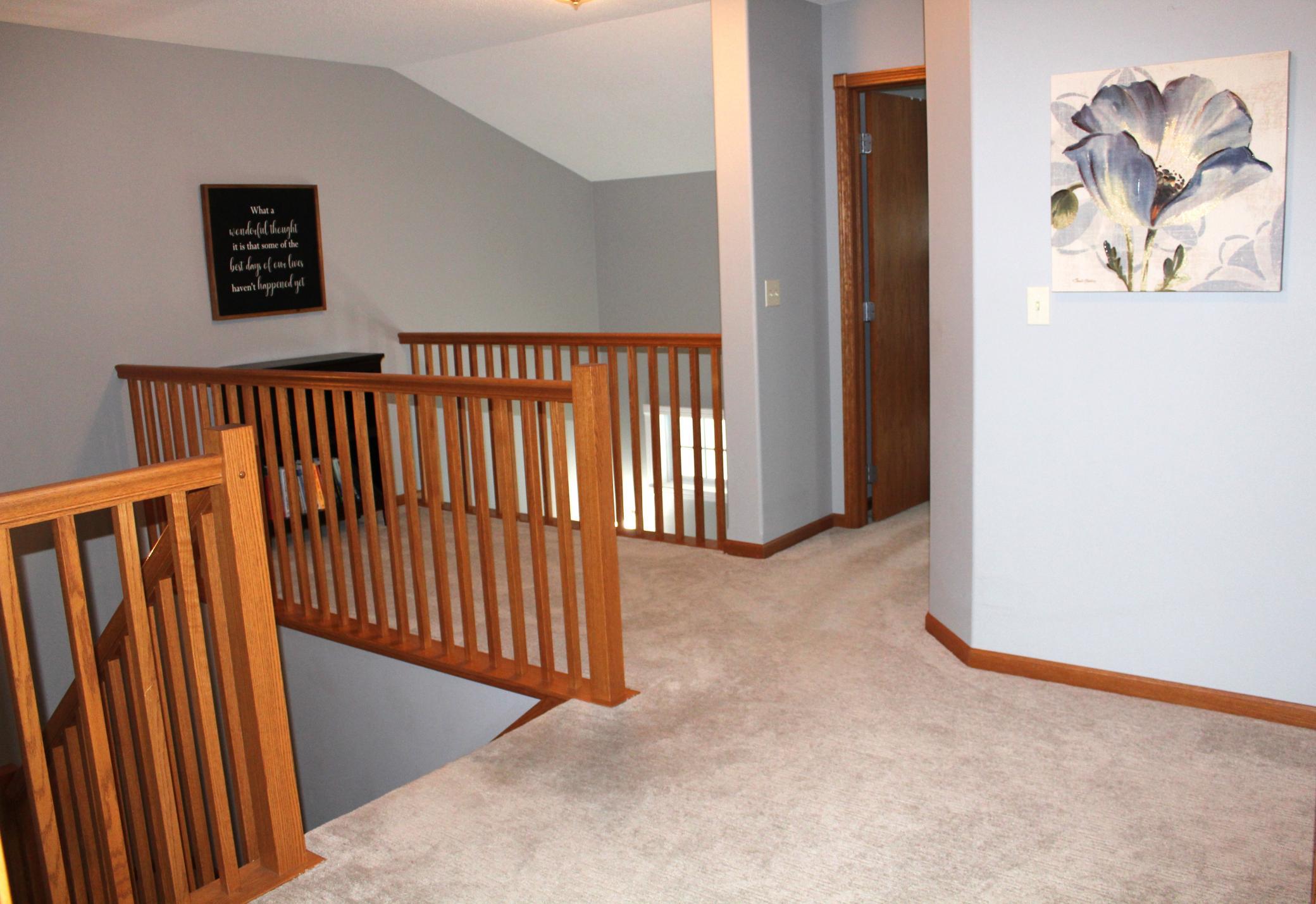 Upper landing