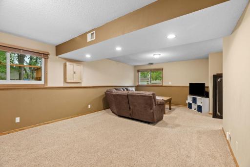 9612 Union Terrace Lane N, Maple Grove, MN 55369
