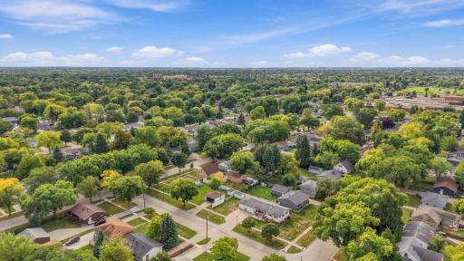 1409 18th Street S, Fargo, ND 58103