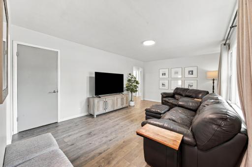 1409 18th Street S, Fargo, ND 58103