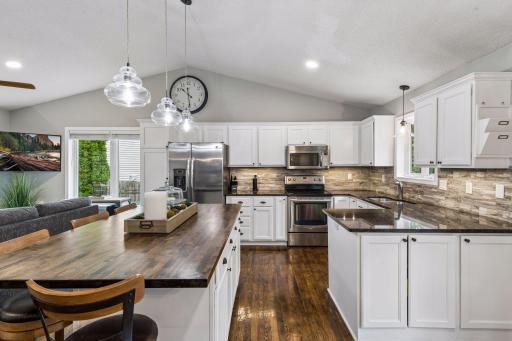 8340 Grace Court, Victoria, MN 55386