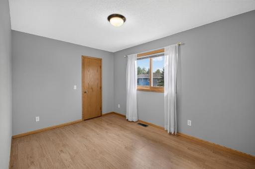 6595 380th Court, North Branch, MN 55056