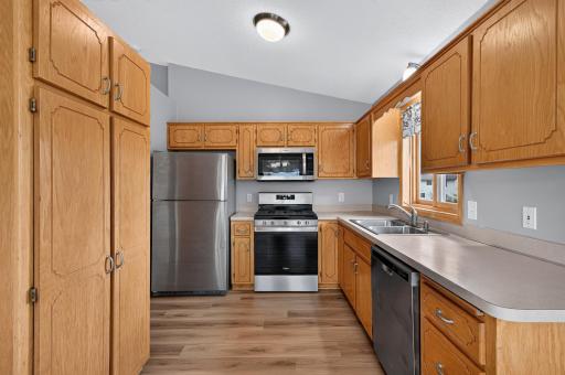 6595 380th Court, North Branch, MN 55056