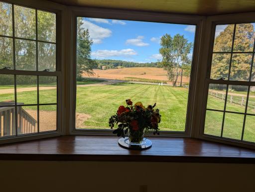 Bergmann Living Room Bay Window.jpg