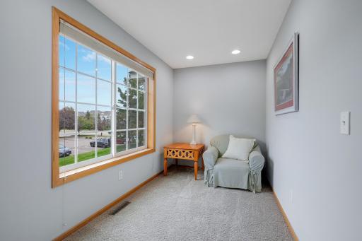 1645 County Road D E, Maplewood, MN 55109