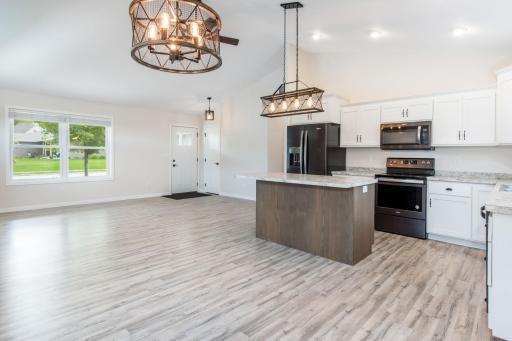 502 Kenwood Street, Alexandria, MN 56308