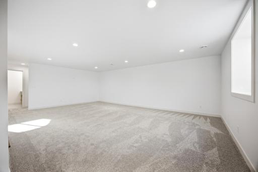 435 Goose Lane, Casselton, ND 58012