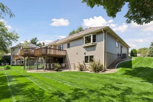314 Wedgewood Drive, Mahtomedi, MN 55115