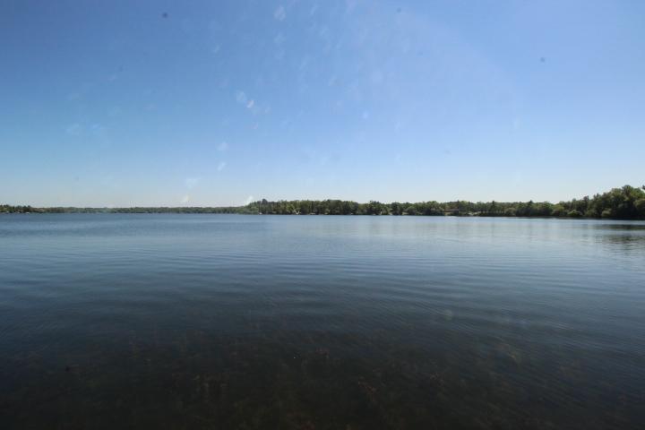 527 Acre Island Lake