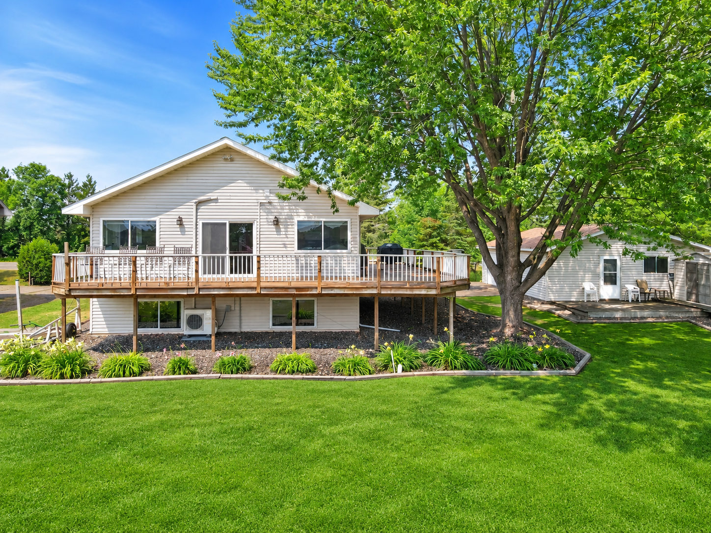Property photo for 92254 E Frontage Road, Sturgeon Lake, MN 55783