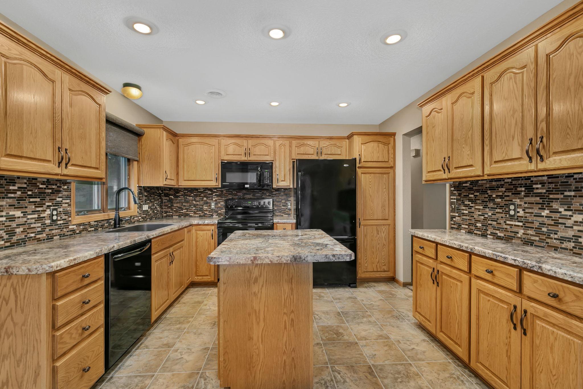 Lots of kitchen cabinet storage