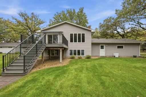 Enjoy making memories in this great backyard!