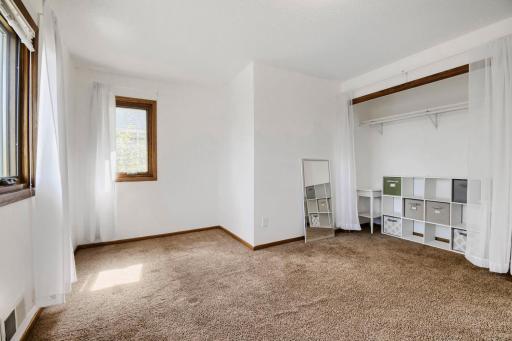 2729 N 3rd Street, Minneapolis, MN 55411