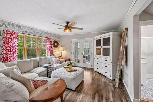 660 N Shore Drive W, Minnetrista, MN 55364
