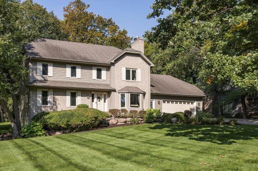 4840 Sparrow Rd is ready for you to call home!