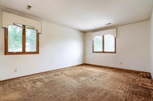 4183 Hilltop Point - Web Quality - 009 - 08 Living Room.jpg