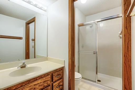 4183 Hilltop Point - Web Quality - 027 - 26 Bathroom.jpg
