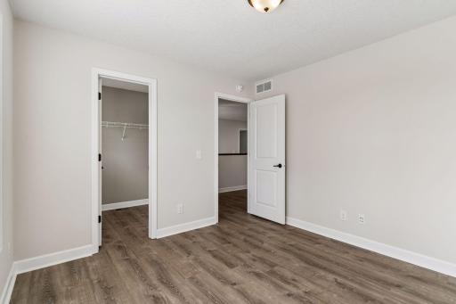 14131 Ailesbury Avenue, Rosemount, MN 55068