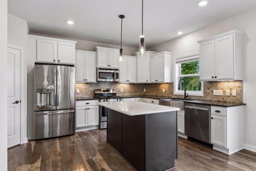 14131 Ailesbury Avenue, Rosemount, MN 55068