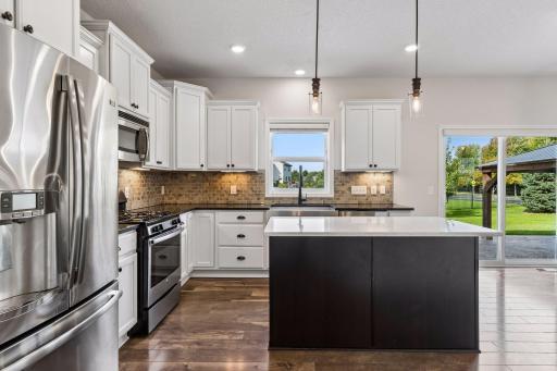 14131 Ailesbury Avenue, Rosemount, MN 55068