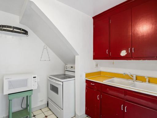 3153 Maryland Avenue S, Saint Louis Park, MN 55426