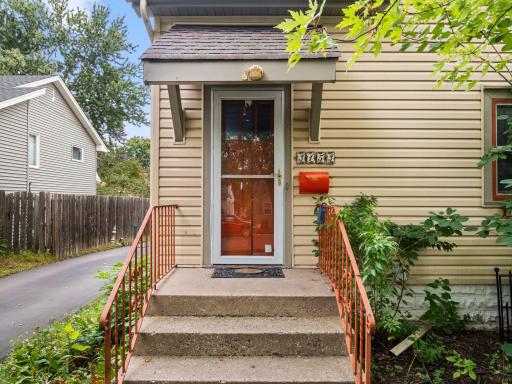 3153 Maryland Avenue S, Saint Louis Park, MN 55426
