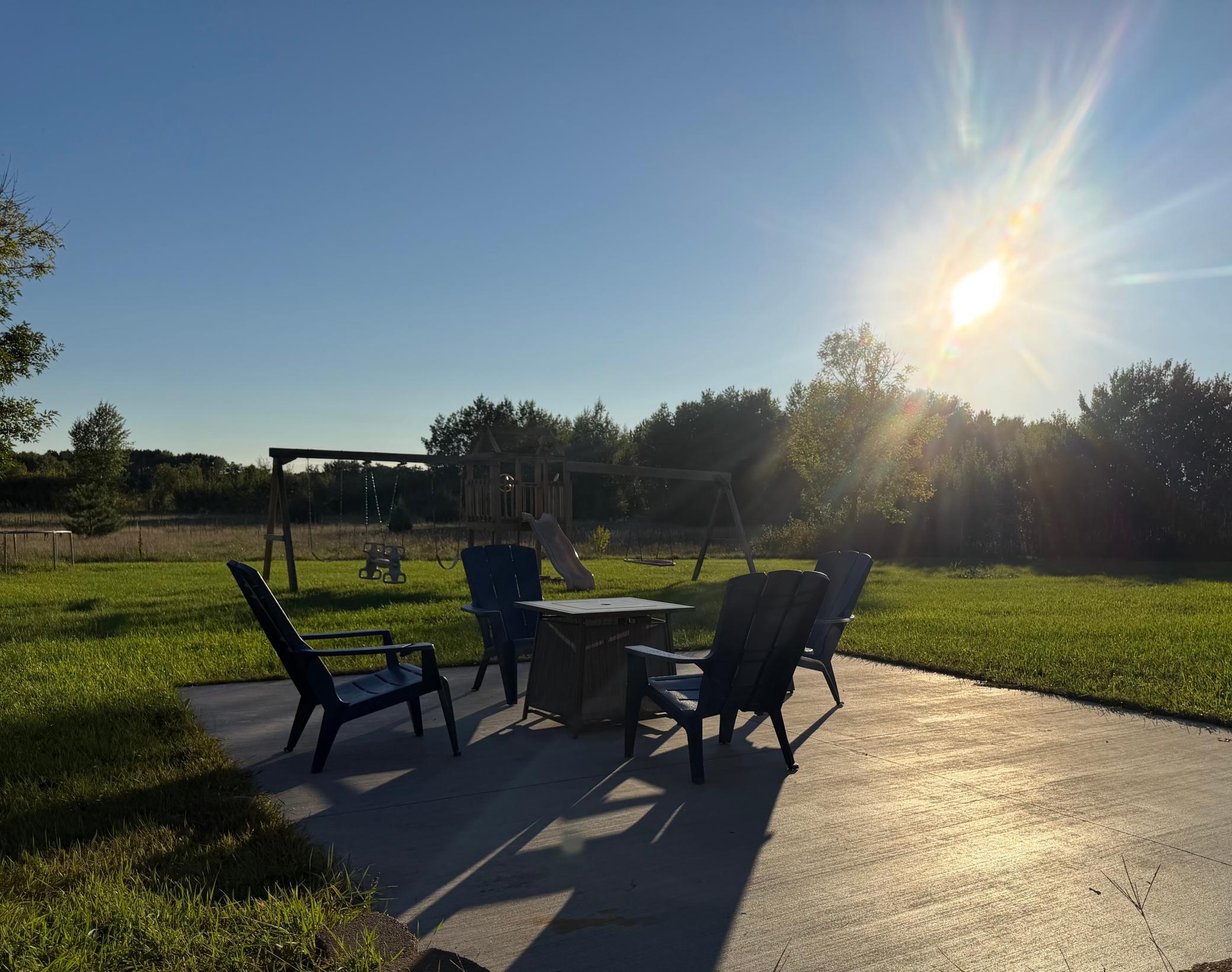 22x16 newer concrete patio