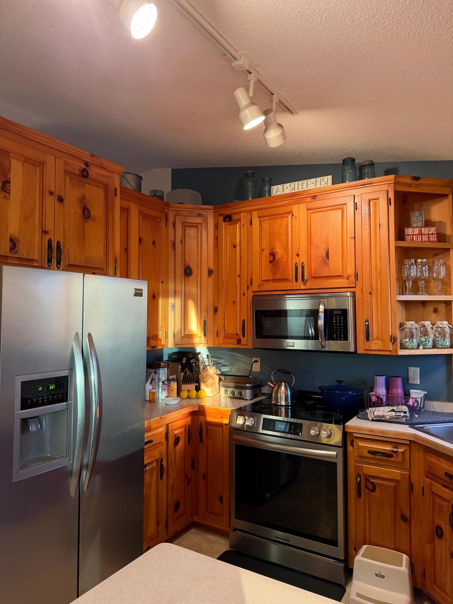 Rustic knotty pine cabinets Plenty of cabinets