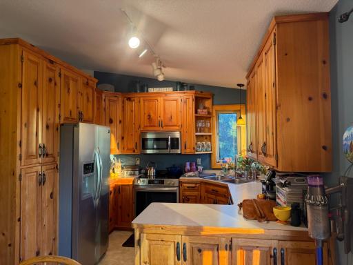 5602 285th Avenue NW, Isanti, MN 55040