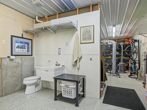 600 Central Point Road, Lake City, MN 55041