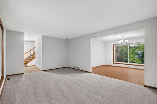 877 120th Avenue NW, Coon Rapids, MN 55448