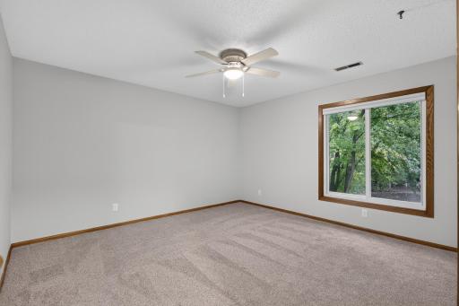 877 120th Avenue NW, Coon Rapids, MN 55448